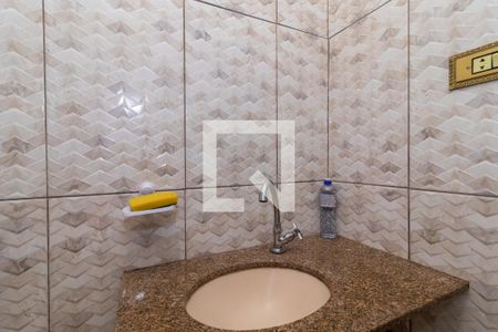 Casa à venda com 260m², 3 quartos e 1 vagaBanheiro 4