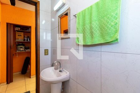 Casa à venda com 260m², 3 quartos e 1 vagaBanheiro 3