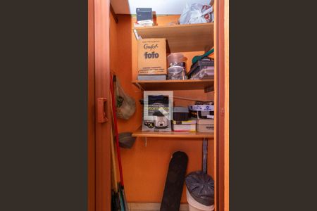 Casa à venda com 260m², 3 quartos e 1 vagaArmário