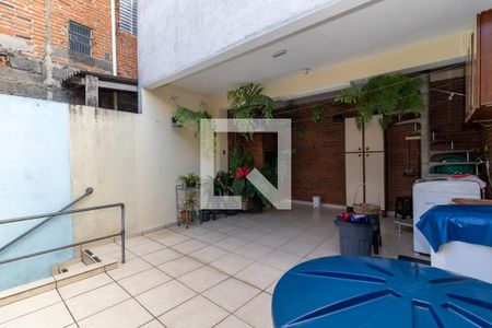 Casa à venda com 260m², 3 quartos e 1 vagaQuintal dos Fundos