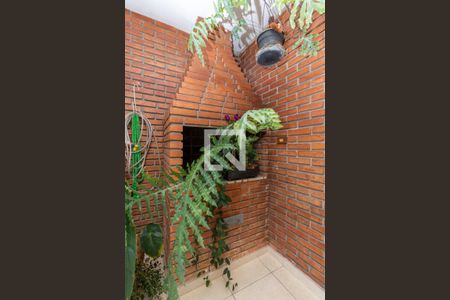 Casa à venda com 260m², 3 quartos e 1 vagaQuintal dos Fundos