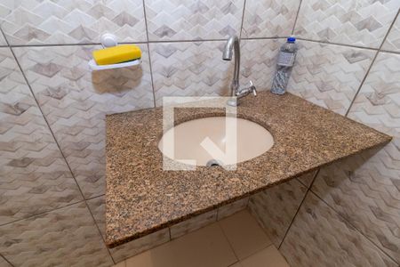 Casa à venda com 260m², 3 quartos e 1 vagaBanheiro 4