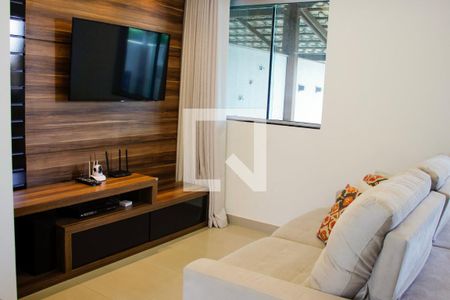 Sala de apartamento à venda com 2 quartos, 120m² em Sapucaias Iii, Contagem