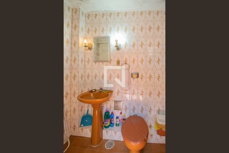 Casa à venda com 100m², 3 quartos e 1 vagaBanheiro de serviço