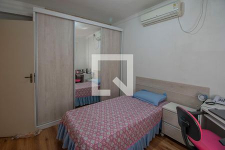 Quarto 1 de casa à venda com 3 quartos, 100m² em Vila Joao Pessoa, Porto Alegre
