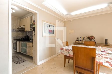 Sala de apartamento à venda com 3 quartos, 58m² em Vila das Bandeiras, Guarulhos
