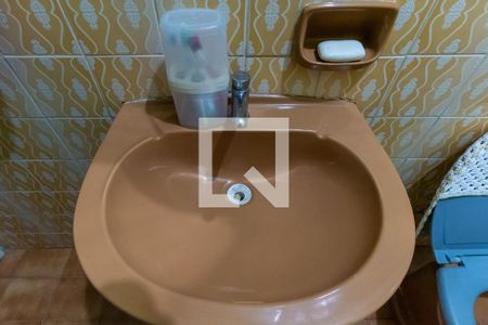 Casa à venda com 112m², 2 quartos e 1 vagaBanheiro