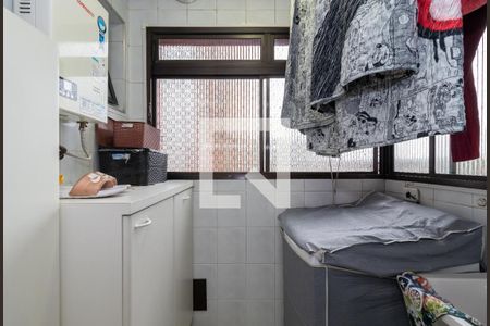 Apartamento à venda com 74m², 3 quartos e 2 vagasÁrea de Serviço