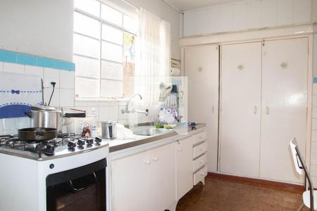 Casa à venda com 500m², 7 quartos e 1 vaga Casa à venda com 500m², 7 quartos e 1 vagaCozinha 2