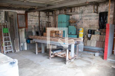 Casa à venda com 500m², 7 quartos e 1 vaga Casa à venda com 500m², 7 quartos e 1 vagaQuintal