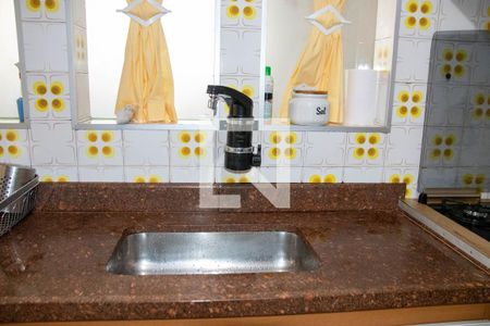 Casa à venda com 500m², 7 quartos e 1 vaga Casa à venda com 500m², 7 quartos e 1 vagaCozinha 3