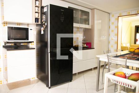 Casa à venda com 500m², 7 quartos e 1 vaga Casa à venda com 500m², 7 quartos e 1 vagaCozinha 3