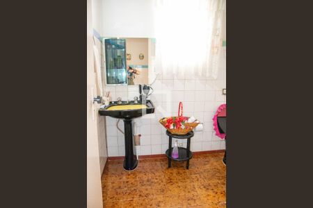 Casa à venda com 500m², 7 quartos e 1 vaga Casa à venda com 500m², 7 quartos e 1 vagaBanheiro 2