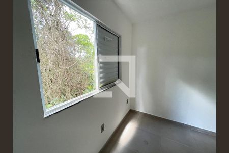 Quarto 2 de casa de condomínio para alugar com 2 quartos, 49m² em Da Graça, Cotia