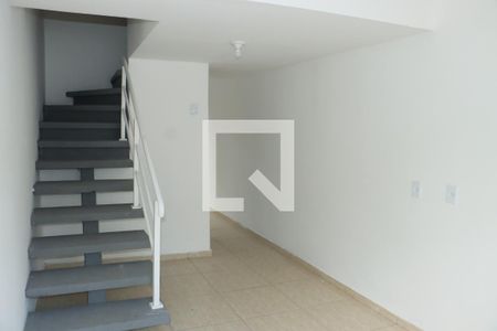 Casa de Condomínio para alugar com 2 quartos, 49m² em Da Graça, Cotia