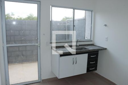 Casa de Condomínio para alugar com 2 quartos, 49m² em Bairro Jardim Nossa Senhora das Graças, Cotia