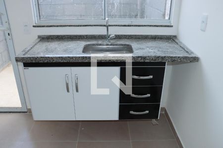 Casa de Condomínio para alugar com 2 quartos, 49m² em Bairro Jardim Nossa Senhora das Graças, Cotia