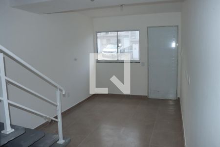 Casa de Condomínio para alugar com 2 quartos, 49m² em Bairro Jardim Nossa Senhora das Graças, Cotia