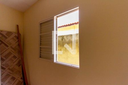 Casa à venda com 250m², 4 quartos e 4 vagas Casa à venda com 250m², 4 quartos e 4 vagasQuarto 2