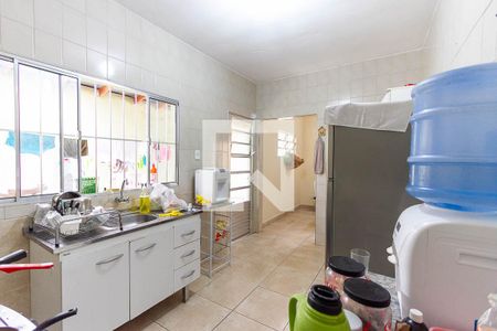 Casa à venda com 250m², 4 quartos e 4 vagas Casa à venda com 250m², 4 quartos e 4 vagasCozinha