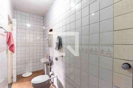 Casa à venda com 250m², 4 quartos e 4 vagas Casa à venda com 250m², 4 quartos e 4 vagasBanheiro da Suite