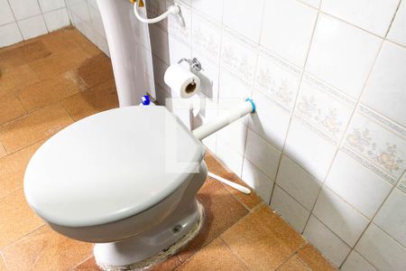 Casa à venda com 250m², 4 quartos e 4 vagas Casa à venda com 250m², 4 quartos e 4 vagasBanheiro da Suite