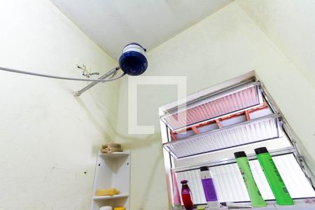 Casa à venda com 250m², 4 quartos e 4 vagas Casa à venda com 250m², 4 quartos e 4 vagasBanheiro