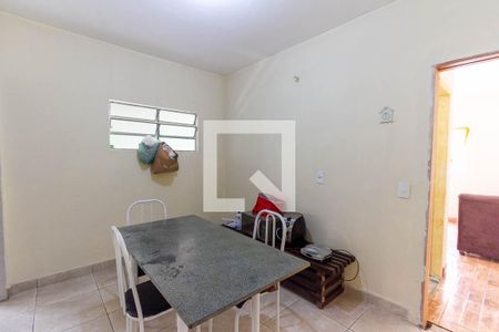 Casa à venda com 250m², 4 quartos e 4 vagas Casa à venda com 250m², 4 quartos e 4 vagasCopa