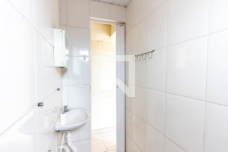 Casa à venda com 250m², 4 quartos e 4 vagas Casa à venda com 250m², 4 quartos e 4 vagasBanheiro da Edícula