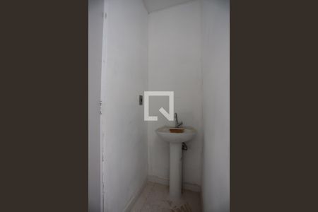 Casa de condomínio para alugar com 49m², 2 quartos e 1 vagaBanheiro - detalhes