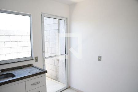 Casa de condomínio para alugar com 49m², 2 quartos e 1 vagaCozinha