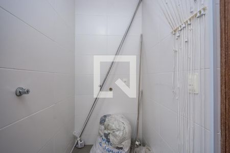 Apartamento à venda com 145m², 4 quartos e 3 vagas Apartamento à venda com 145m², 4 quartos e 3 vagasÁrea de Serviço