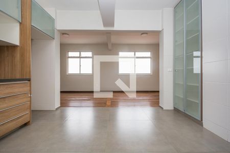 Apartamento à venda com 145m², 4 quartos e 3 vagas Apartamento à venda com 145m², 4 quartos e 3 vagasCozinha