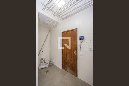 Apartamento à venda com 145m², 4 quartos e 3 vagas Apartamento à venda com 145m², 4 quartos e 3 vagasÁrea de Serviço