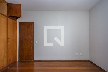Apartamento à venda com 145m², 4 quartos e 3 vagas Apartamento à venda com 145m², 4 quartos e 3 vagasQuarto 2