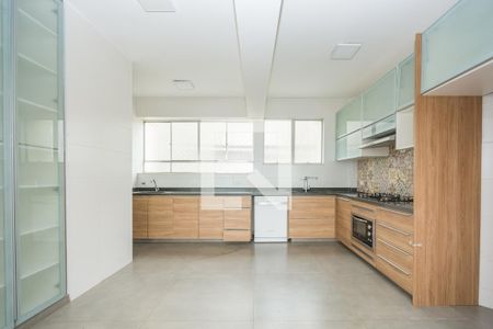 Apartamento à venda com 145m², 4 quartos e 3 vagas Apartamento à venda com 145m², 4 quartos e 3 vagasCozinha