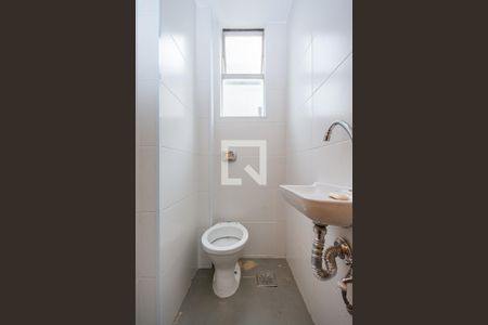 Apartamento à venda com 145m², 4 quartos e 3 vagas Apartamento à venda com 145m², 4 quartos e 3 vagasBanheiro de serviço