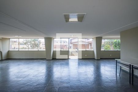 Apartamento à venda com 145m², 4 quartos e 3 vagas Apartamento à venda com 145m², 4 quartos e 3 vagasSalão de Festas