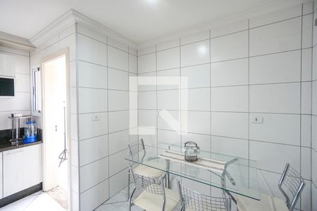 Apartamento à venda com 171m², 4 quartos e 3 vagasCozinha