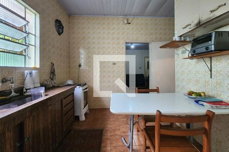 Casa à venda com 196m², 3 quartos e 3 vagas Casa à venda com 196m², 3 quartos e 3 vagasCozinha