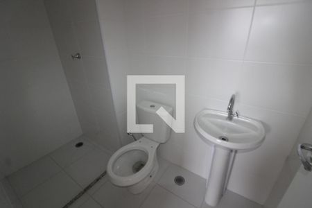 Banheiro de apartamento à venda com 1 quarto, 27m² em Jardim Adutora, São Paulo