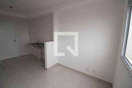 Sala/Cozinha de apartamento à venda com 1 quarto, 27m² em Jardim Adutora, São Paulo