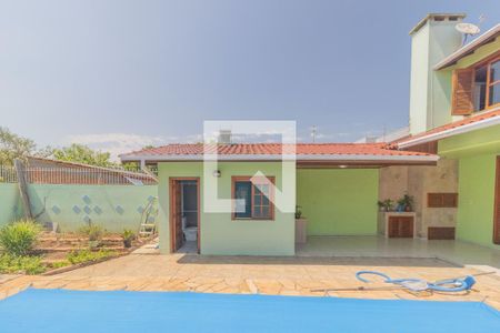 Casa à venda com 230m², 4 quartos e 2 vagasQuintal