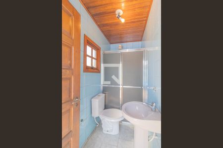 Casa à venda com 230m², 4 quartos e 2 vagasBanheiro de serviço