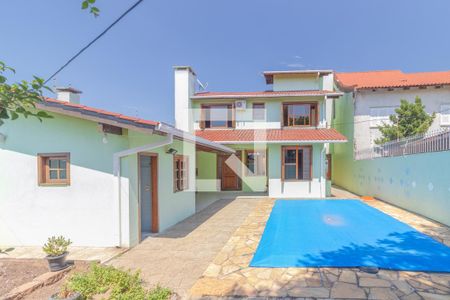 Casa à venda com 230m², 4 quartos e 2 vagasQuintal