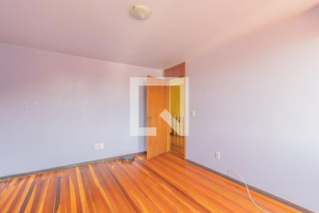 Casa à venda com 230m², 4 quartos e 2 vagasQuarto 2 