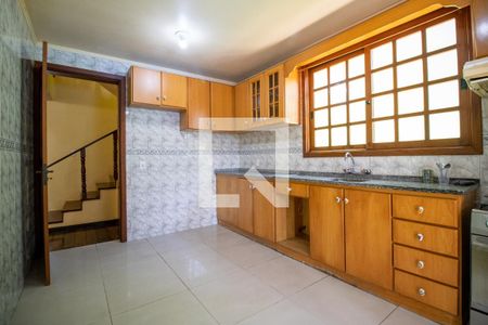 Casa à venda com 230m², 4 quartos e 2 vagasCozinha