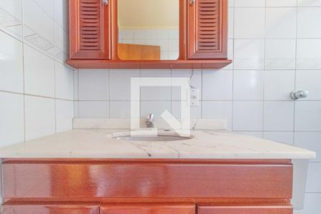 Casa à venda com 230m², 4 quartos e 2 vagasBanheiro