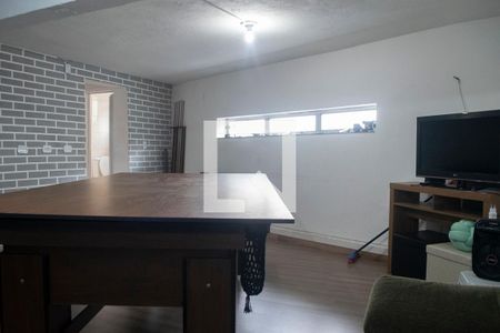 Casa à venda com 240m², 4 quartos e 1 vaga Casa à venda com 240m², 4 quartos e 1 vagaEdicula