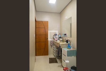 Casa à venda com 240m², 4 quartos e 1 vaga Casa à venda com 240m², 4 quartos e 1 vagaBanheiro quarto 4